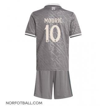 Billige Fotballdrakt Real Madrid Luka Modric #10 Replika Tredjedraktsett Barn 2024-25 Kortermet (med bukser)